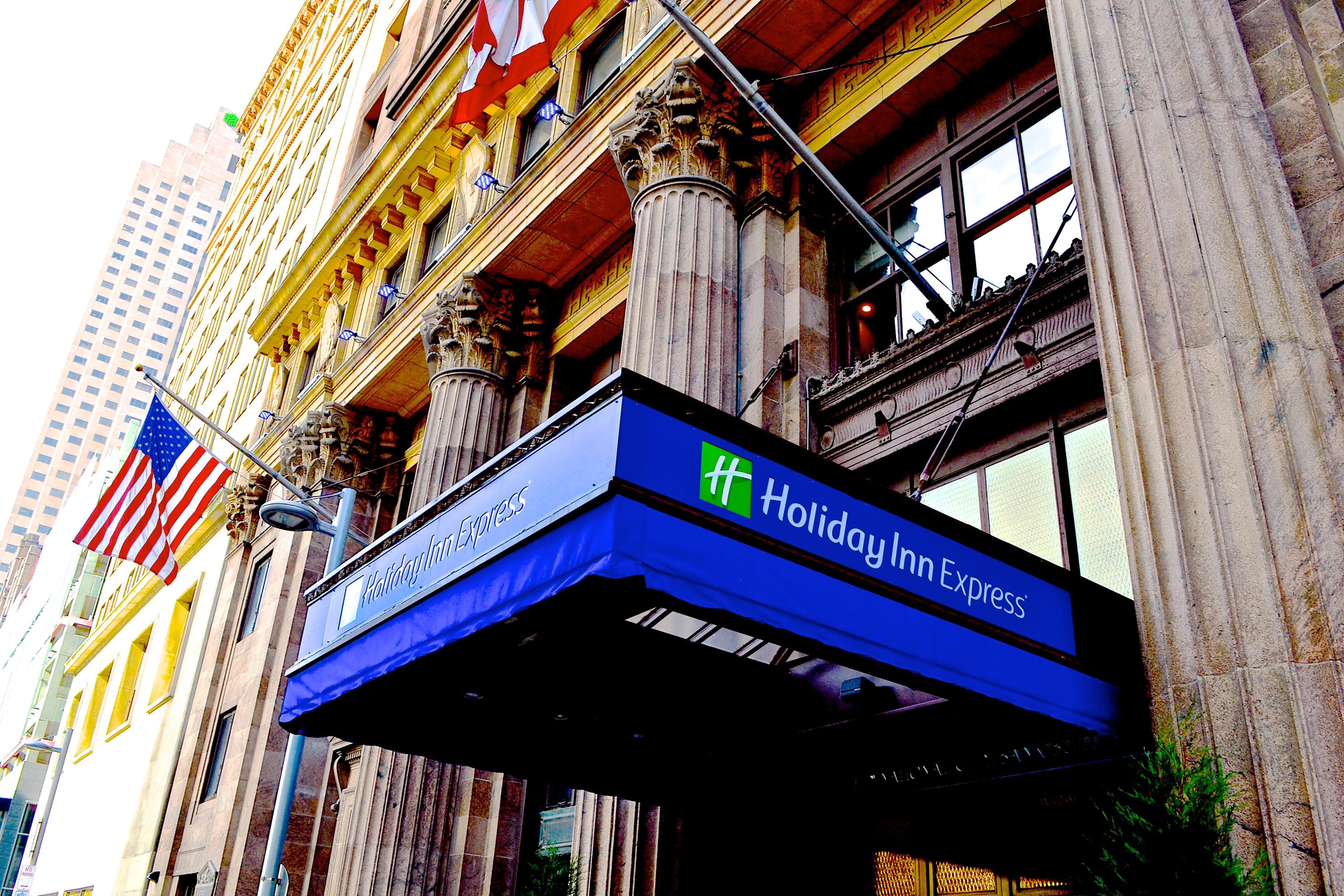 Holiday Inn Express Cleveland Downtown By Ihg Bagian luar foto
