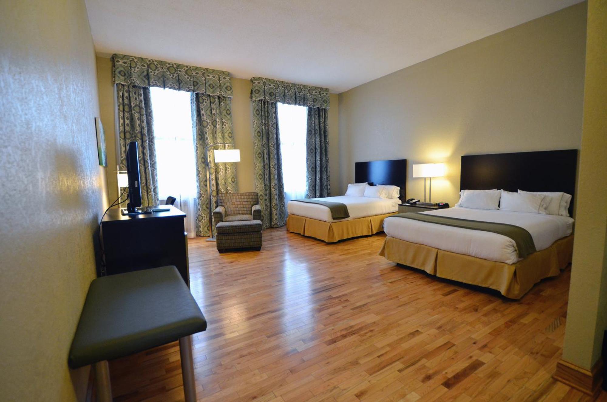 Holiday Inn Express Cleveland Downtown By Ihg Bagian luar foto